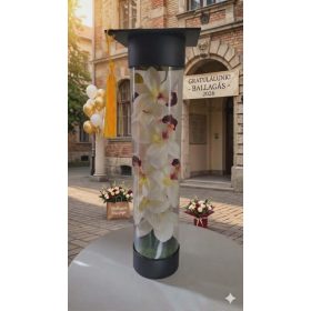   Akadémiai Elegancia – Prémium Élethű Orchidea Box Ballagási Kalappal
