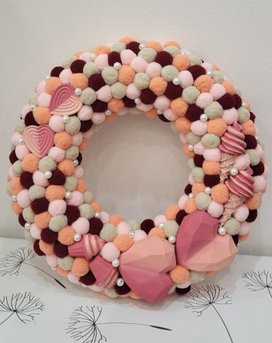 Lazacfelhő Kopogtató – Egyedi Gipszfigurás Tavaszi Dekor