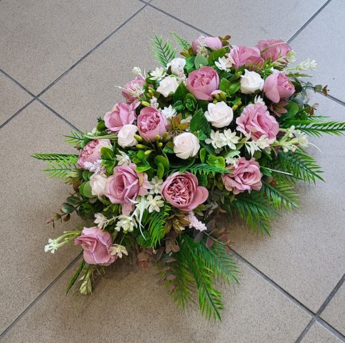 Mély szeretet” – mályva rózsás sírdísz (50 cm)