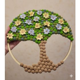   „Pompom-Liget” – Kézműves Életfa Dekoráció Sárga és Kék Virágokkal