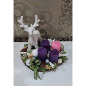 Szarvasos adventi asztaldísz,20cm-es fa szeleten