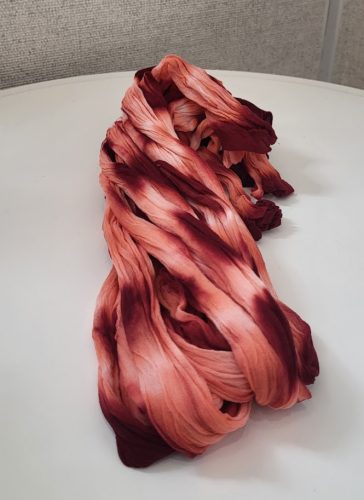 Tarka harisnya-Bordó/fehér