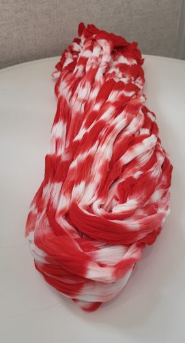 Tarka harisnya-Világos piros/fehér